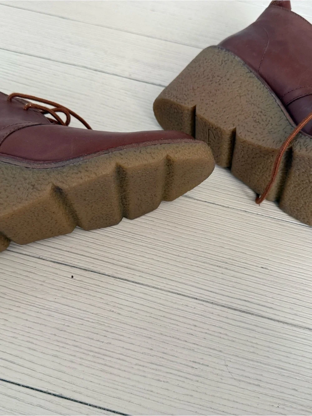 Clark’s Women’s  Brown Leather Wedge Ankle Boots